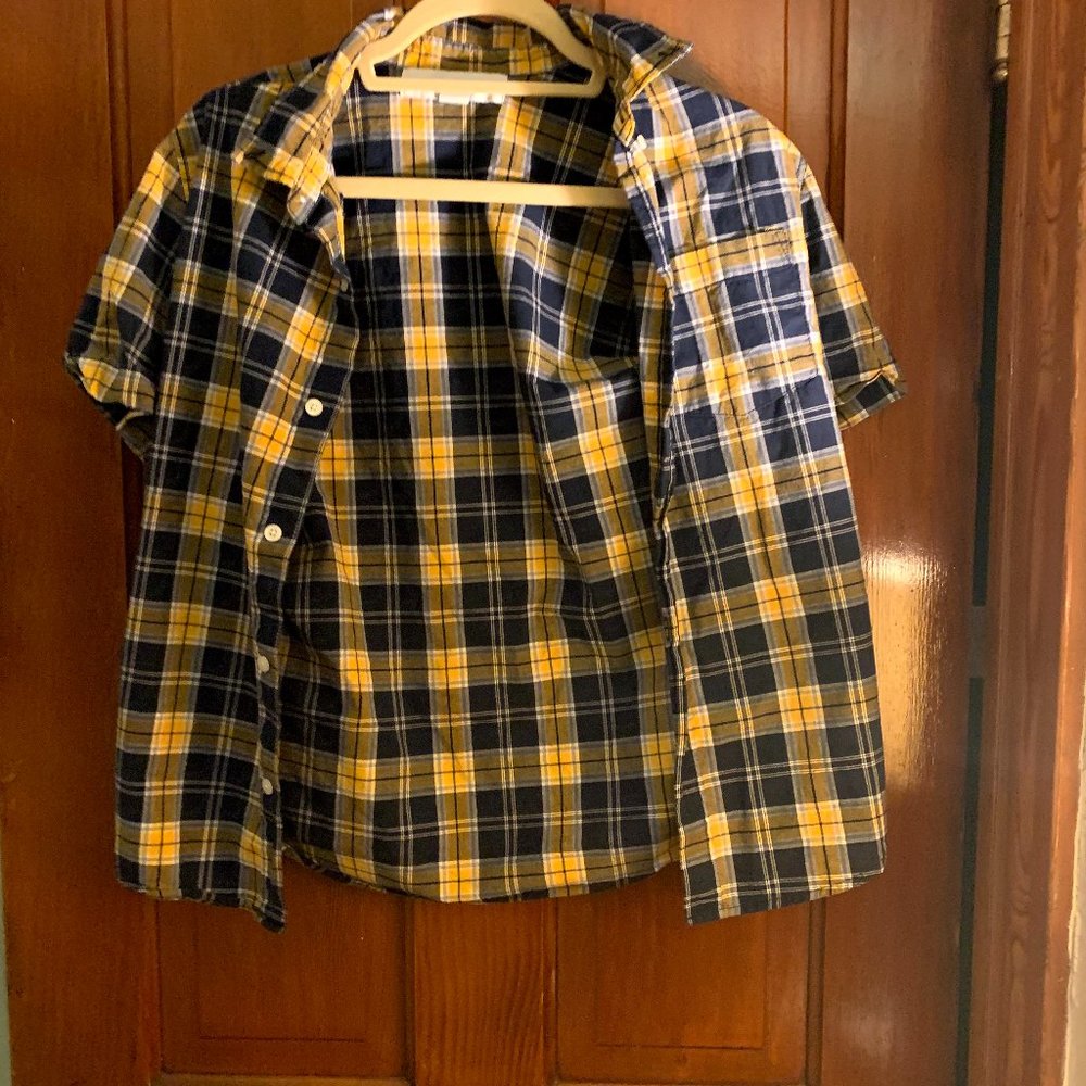 Boys' Old Navy Button Down Shirt
